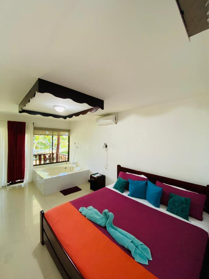 Ocean View Lodge Cahuita Bagian luar foto